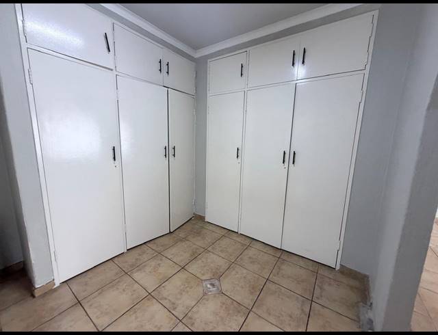 4 BEDROOM FREESTANDING FOR SALE IN SUNAIR PARK